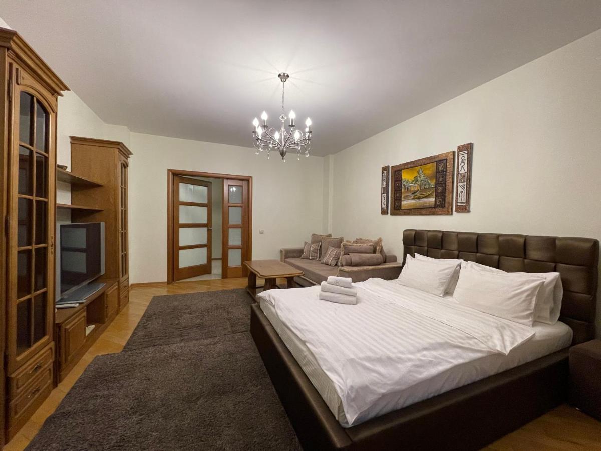 Arenda Apartments - Surganova,5A Minsk Ngoại thất bức ảnh