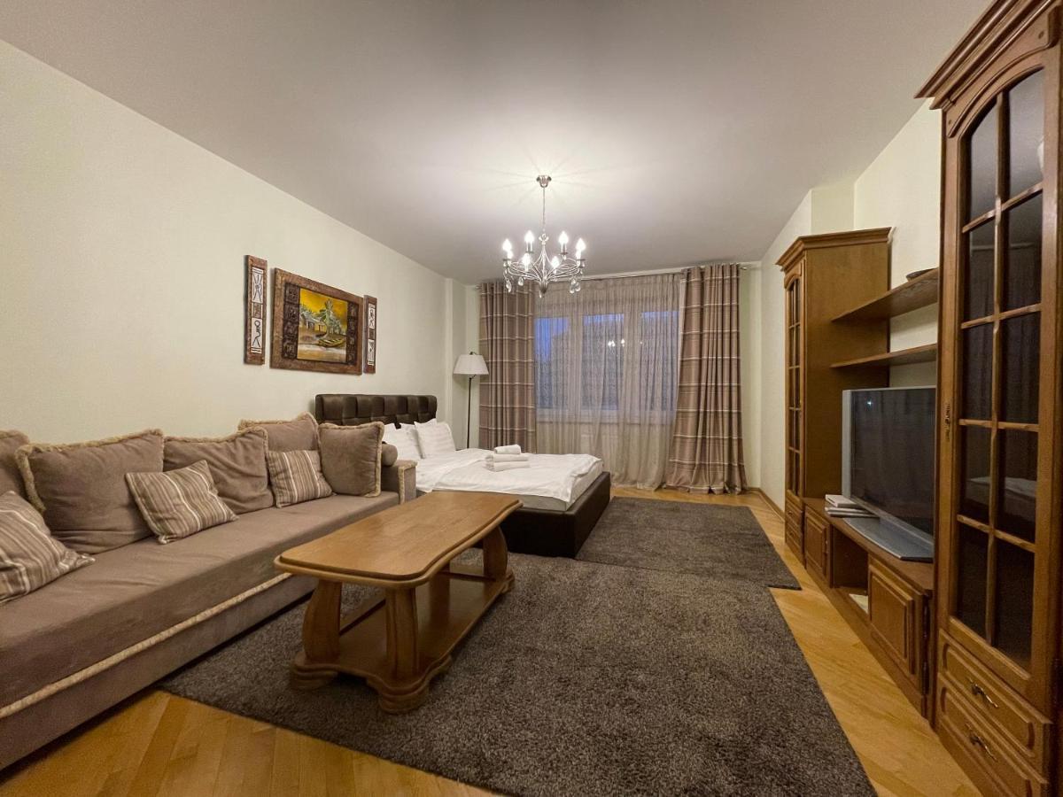 Arenda Apartments - Surganova,5A Minsk Ngoại thất bức ảnh